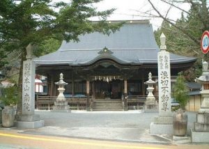 弘法大師が自ら彫った浪切不動明王がご本尊の高野山南院