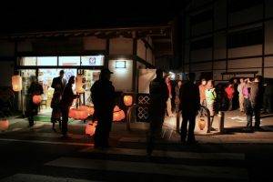宿坊に泊まるならお逮夜ナイトウォークの日を選んでみては？